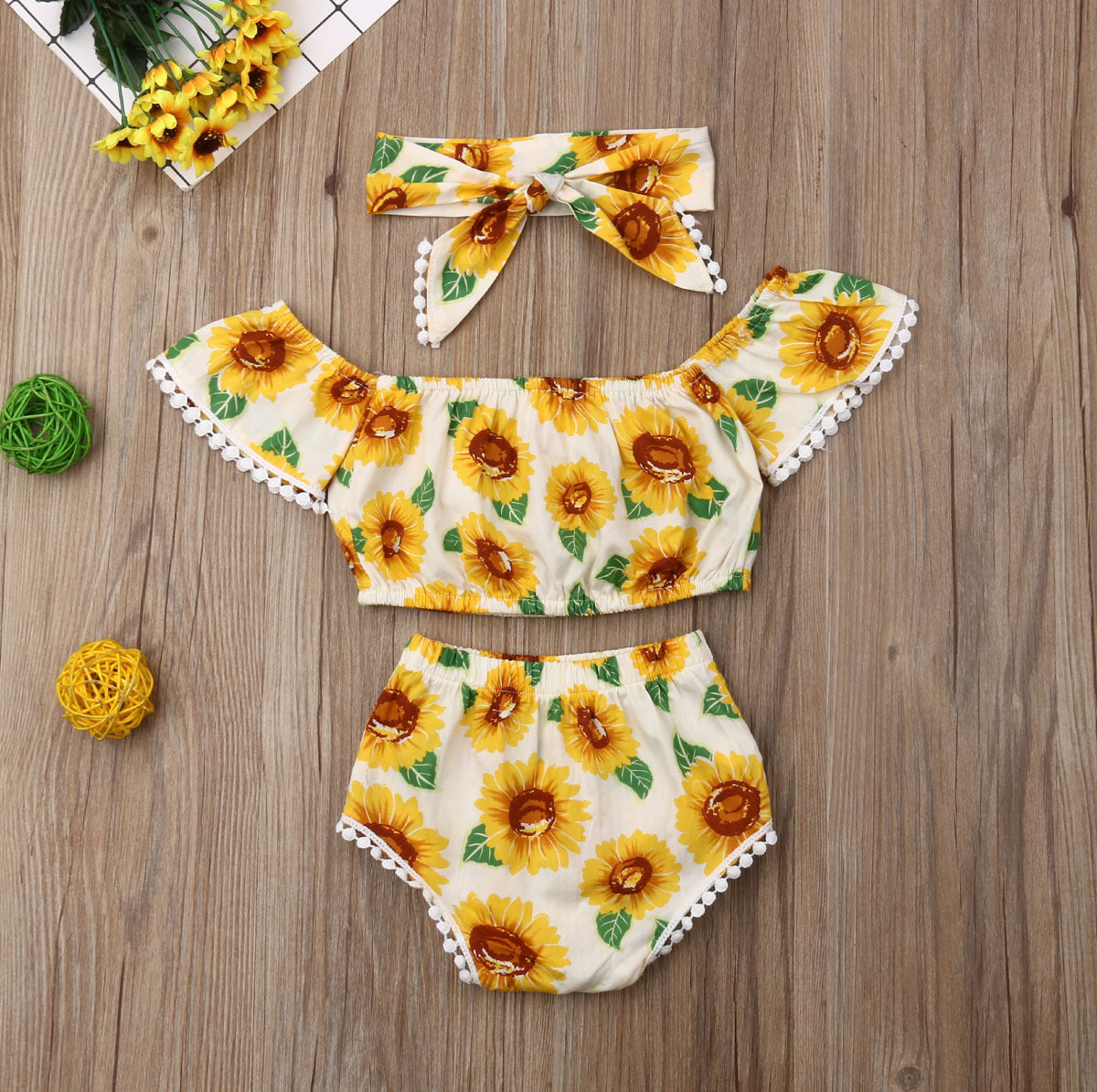 Girl Sunflower Print One-Shoulder Top Triangle Shorts Suit